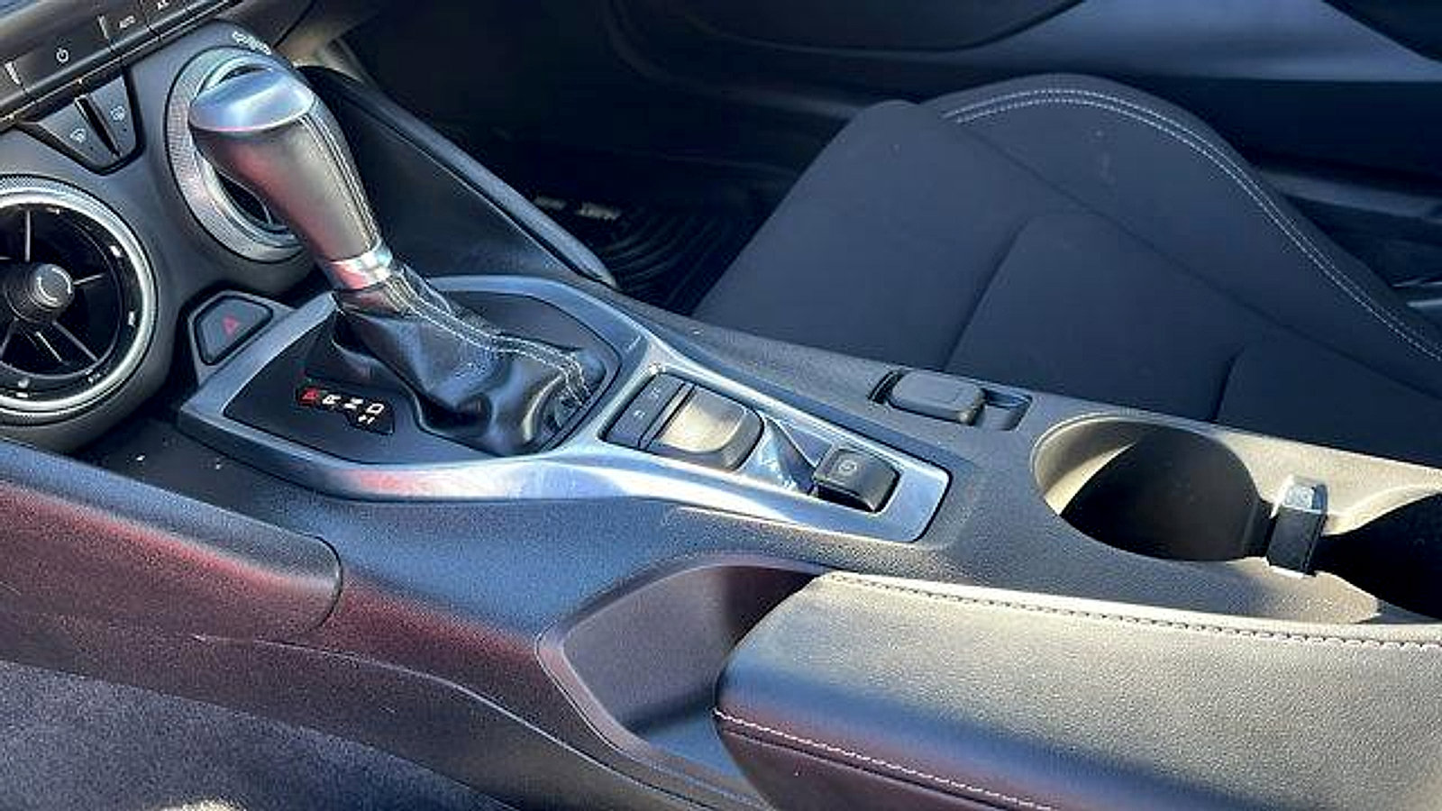 Used 2018 Chevrolet Camaro LT image 16