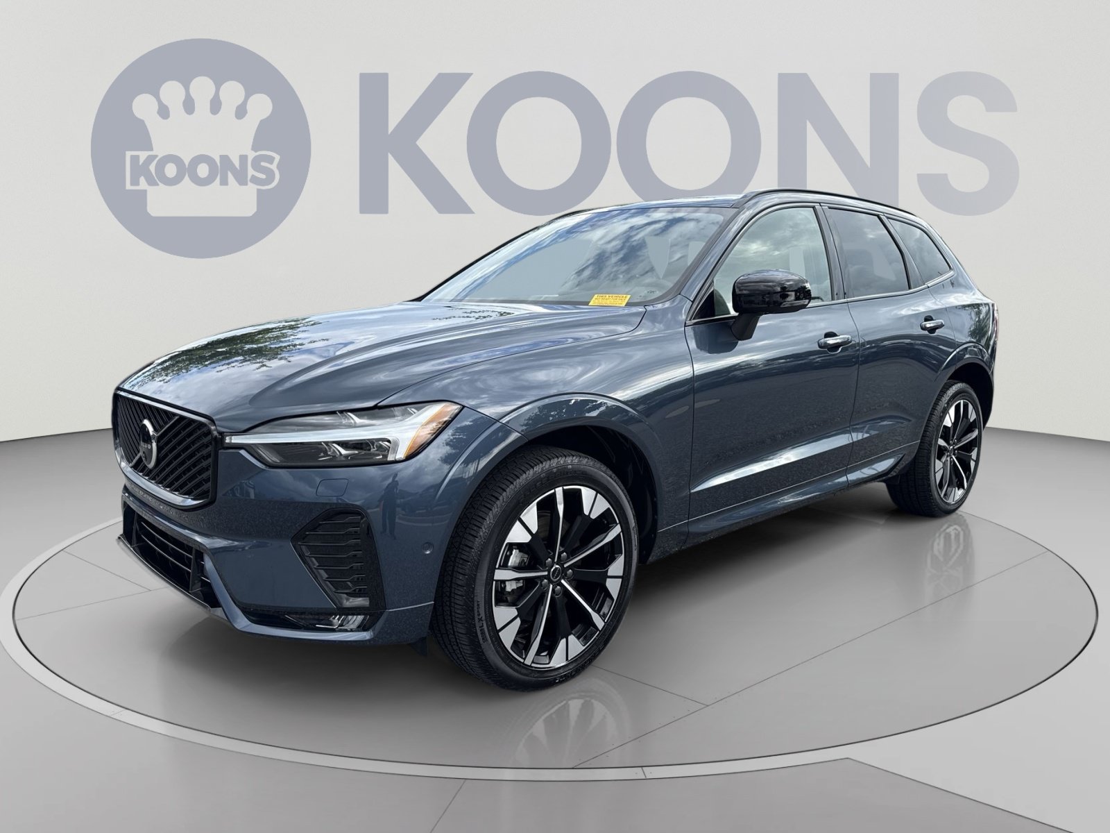 Certified 2026 Volvo XC60 B5 Plus AWD/4WD image 1