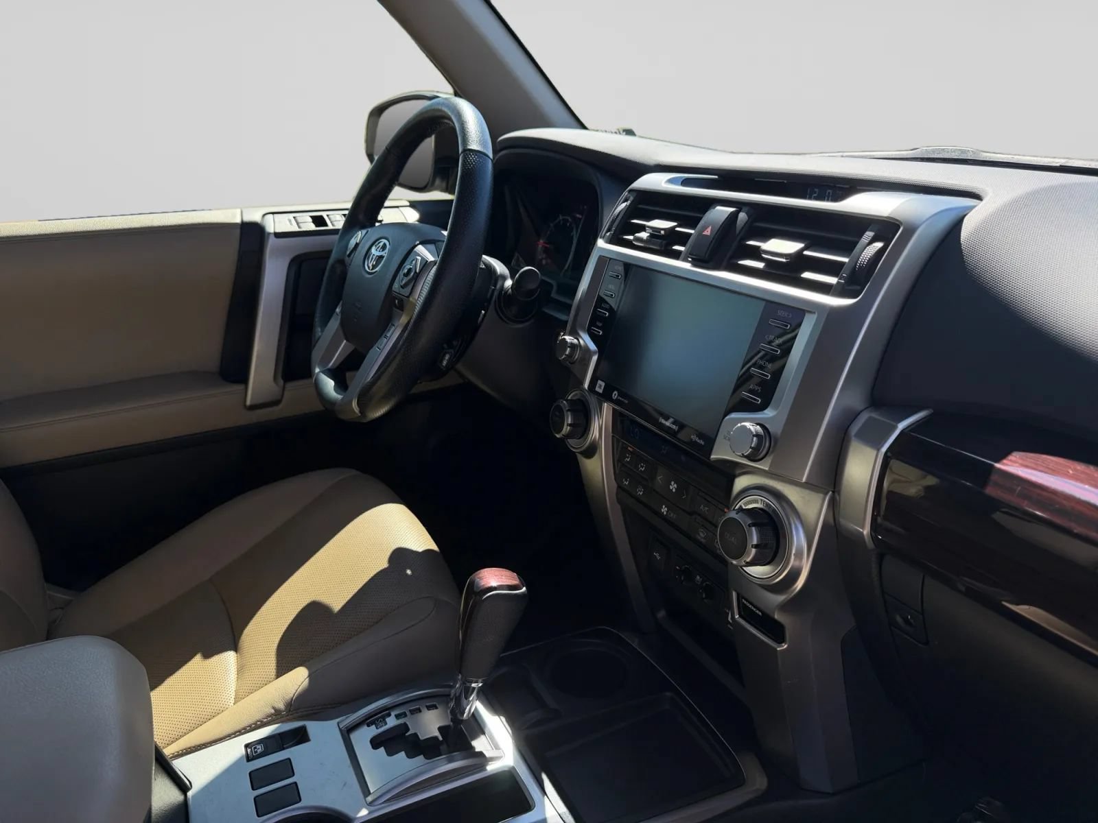 Used 2024 Toyota 4Runner Limited RWD image 34