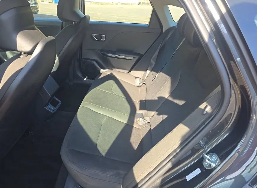 Used 2026 Kia K4 FWD image 5