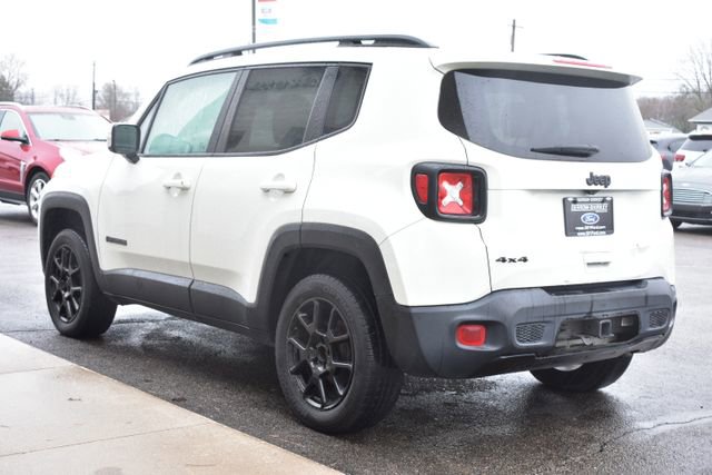 Used 2019 Jeep Renegade Altitude w/ Quick Order Package 2XM AWD/4WD image 13