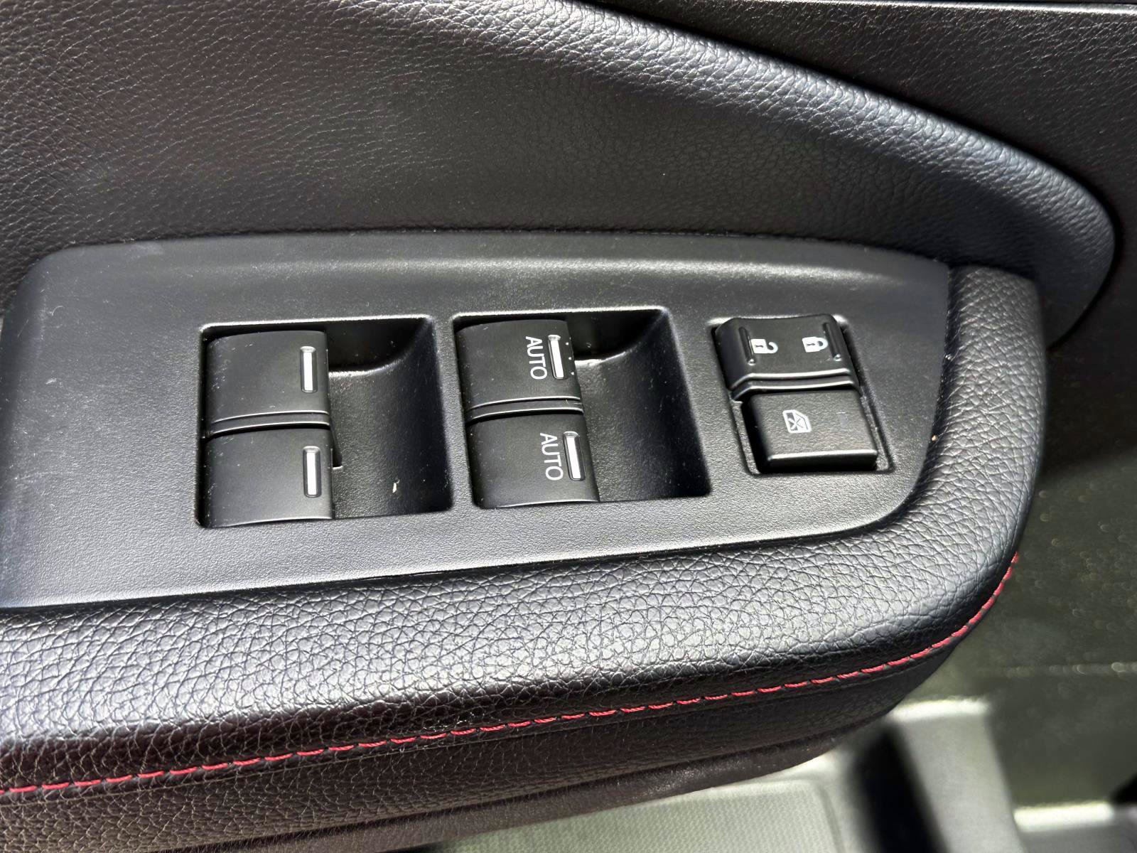Used 2024 Honda Passport Black Edition image 14