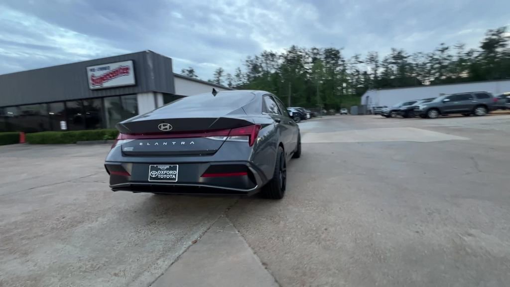 Used 2024 Hyundai Elantra SEL w/ Convenience Package image 6