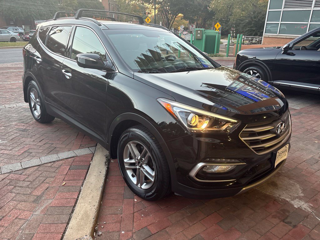 Used 2018 Hyundai Santa Fe Sport w/ 2.4L Tech Package 04 AWD/4WD image 1