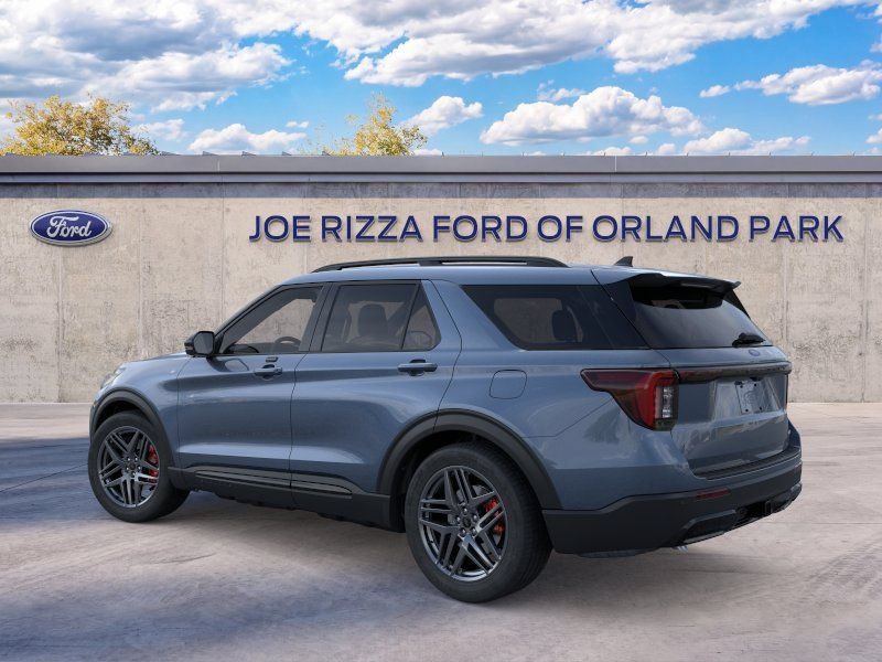 New 2026 Ford Explorer ST-Line w/ ST-Line Street Pack AWD/4WD image 4