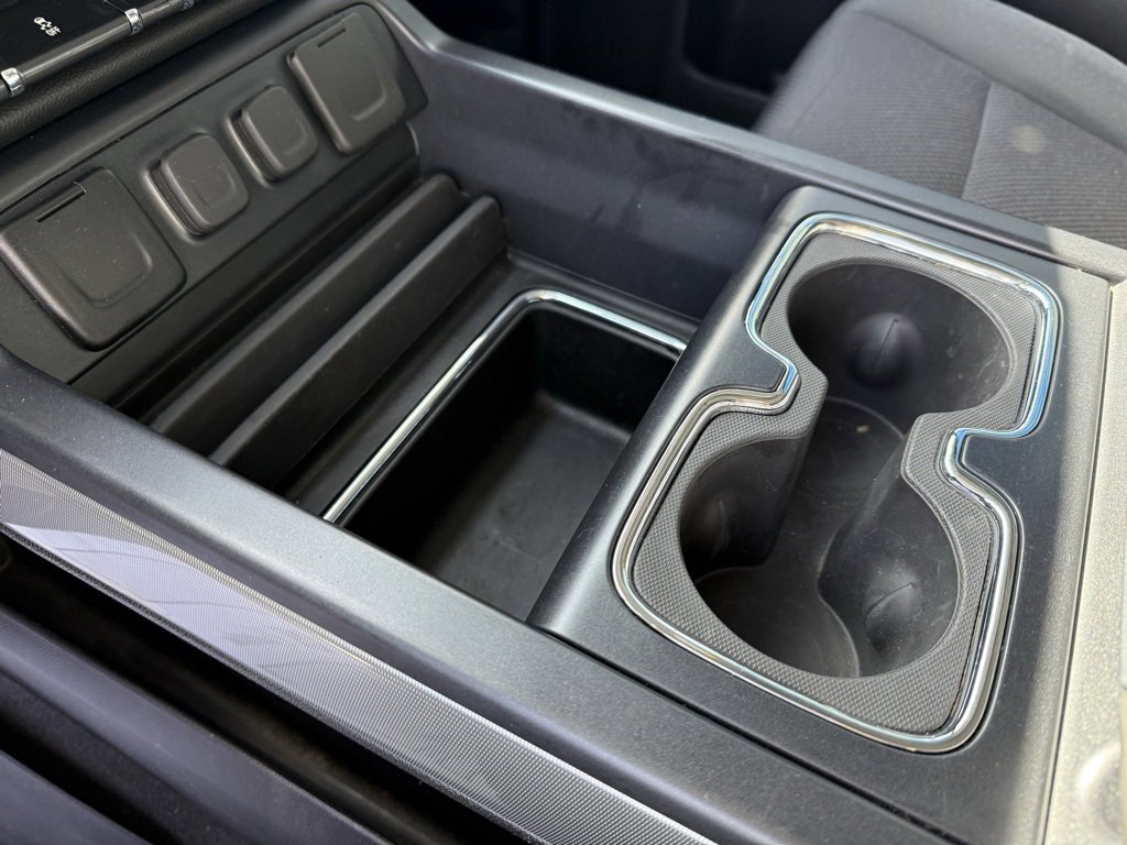 Used 2018 Chevrolet Silverado 1500 LT w/ Texas Edition image 20