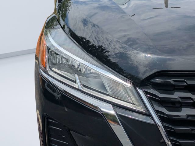 Used 2024 Nissan Kicks S FWD image 9