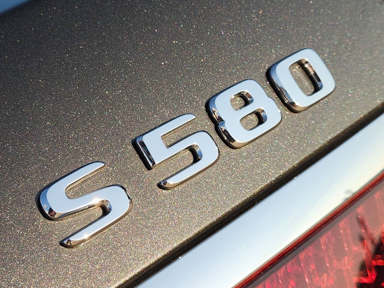 Used 2023 Mercedes-Benz S 580 4MATIC Sedan w/ AMG Line image 10