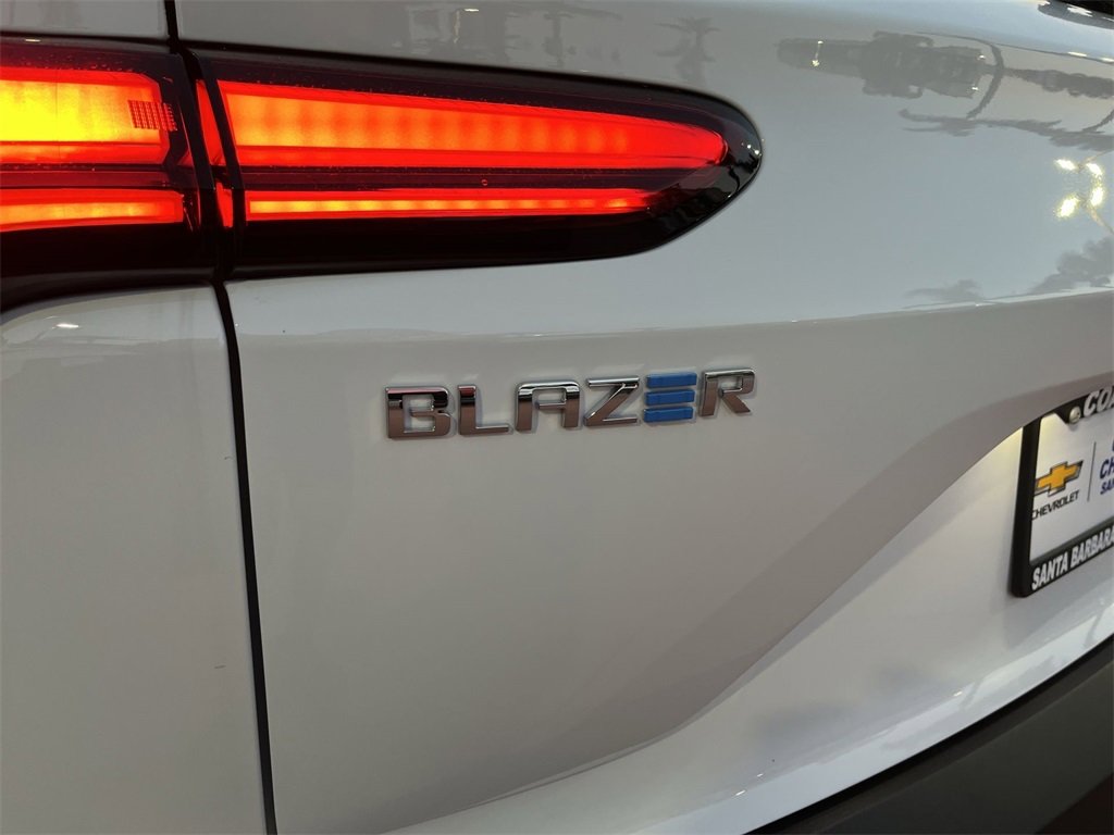 New 2026 Chevrolet Blazer EV LT image 30
