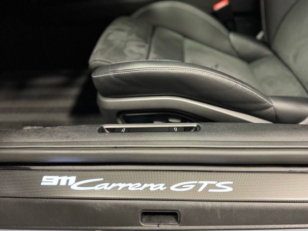 Certified 2024 Porsche 911 Carrera GTS image 16