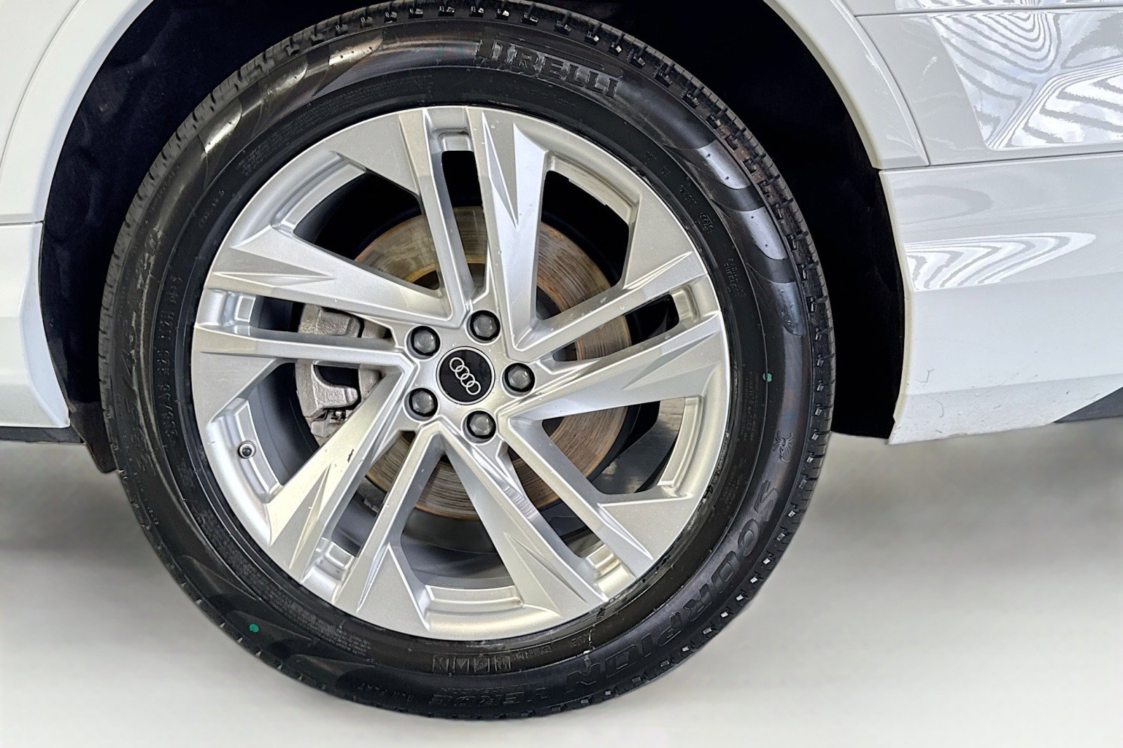 Used 2024 Audi Q7 3.0T Premium Plus image 31