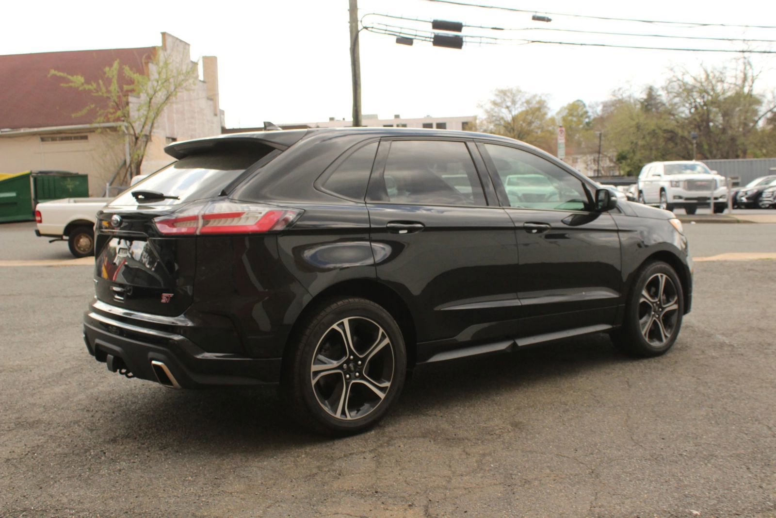 Used 2019 Ford Edge ST w/ Equipment Group 401A image 7