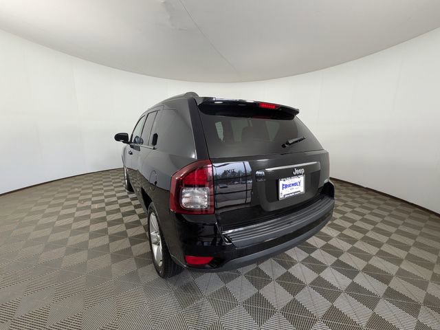 Used 2014 Jeep Compass Latitude image 9