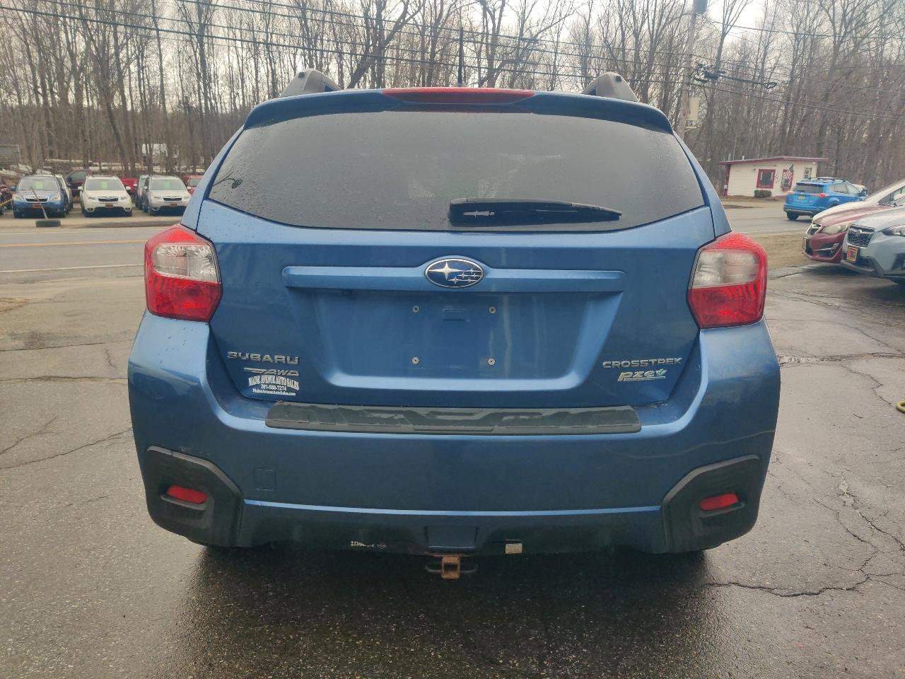 Used 2017 Subaru Crosstrek 2.0i Premium w/ Moonroof Package image 5