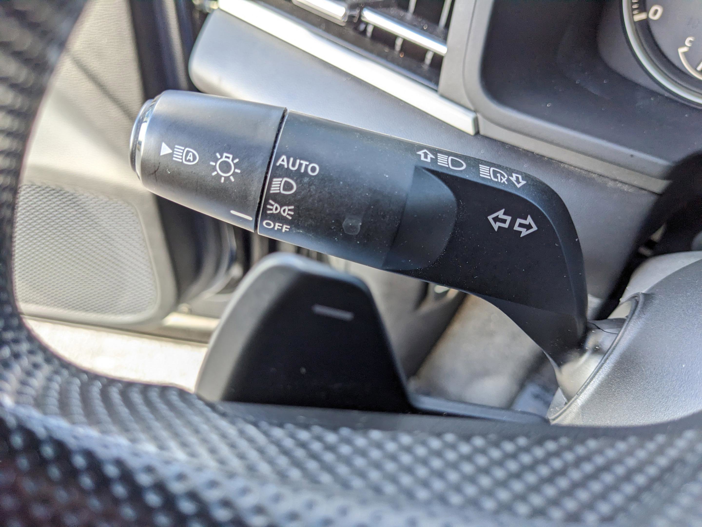 Used 2023 Mitsubishi Outlander ES image 27