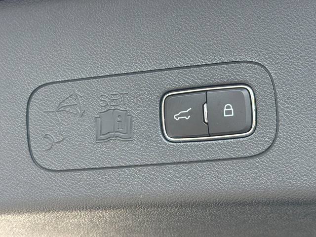 New 2026 Lincoln Aviator 2WD w/ Jet Appearance Package image 19