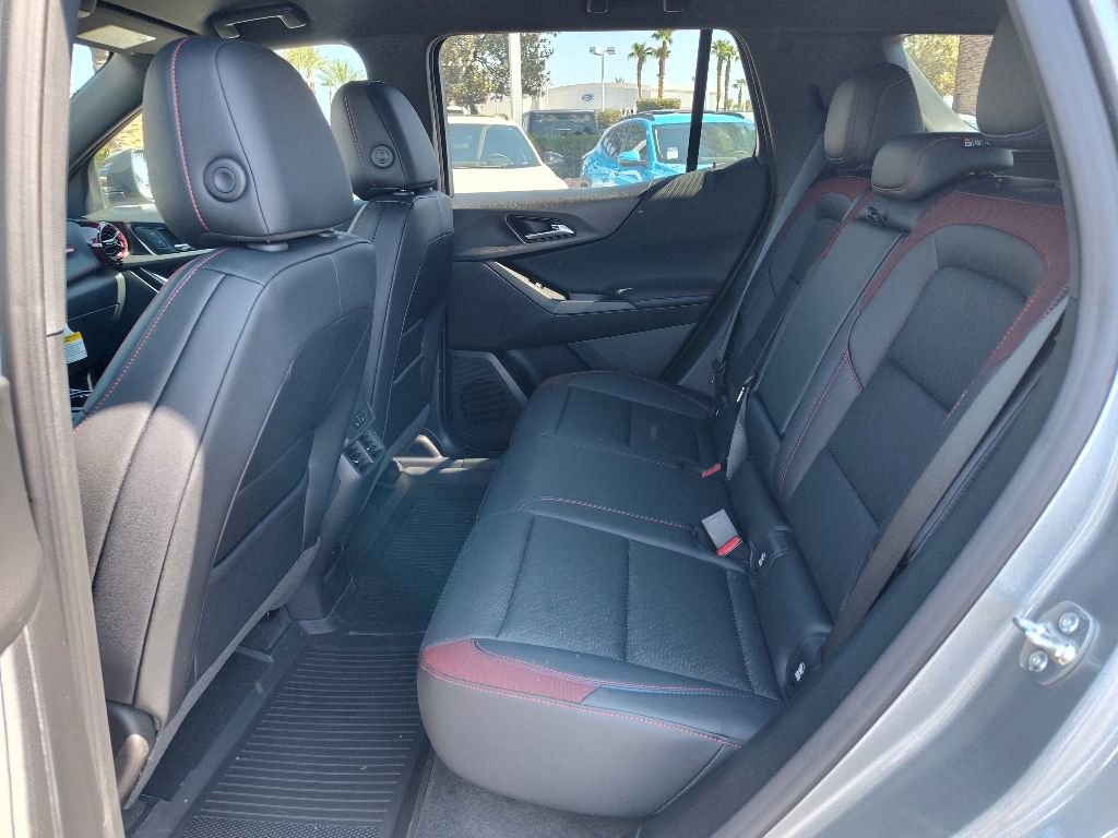 New 2026 Chevrolet Equinox RS w/ Convenience Package III image 7