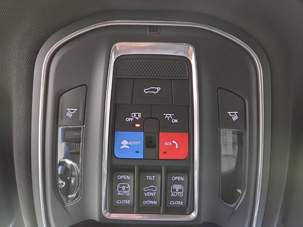 New 2026 Jeep Grand Cherokee L Limited image 31