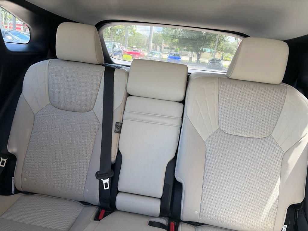 Certified 2024 Lexus RX 350 FWD w/ Technology Package image 15