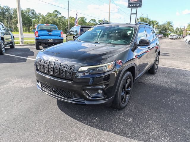 Used 2021 Jeep Cherokee Latitude Plus AWD/4WD image 12