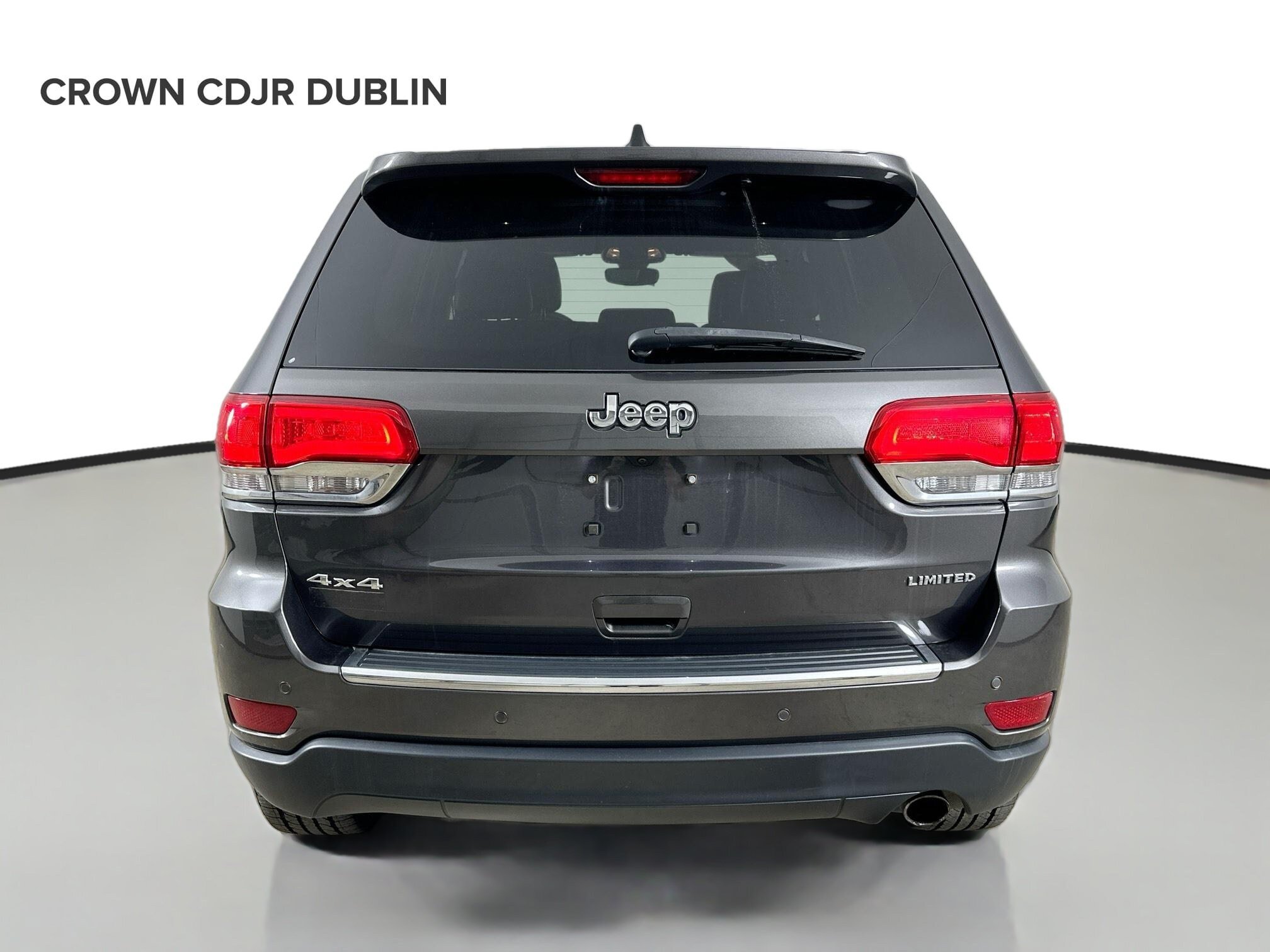 Used 2017 Jeep Grand Cherokee Limited AWD/4WD image 6
