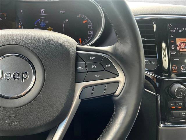 Used 2022 Jeep Grand Cherokee Limited AWD/4WD image 17