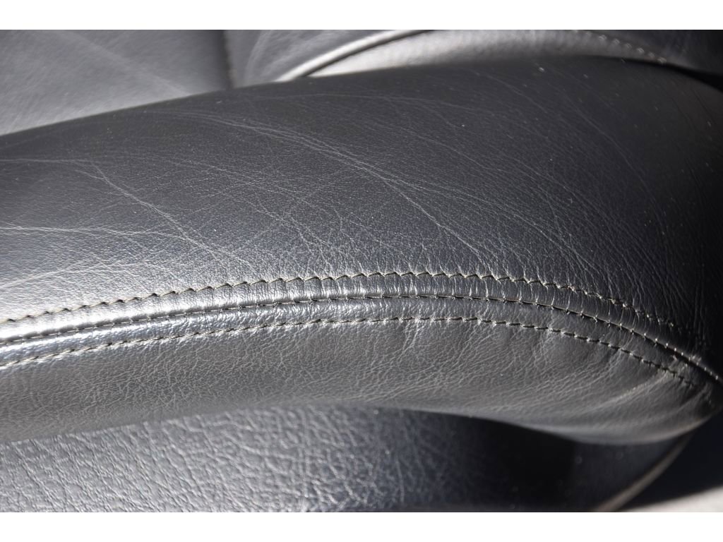 Used 1990 Cadillac Allante image 29