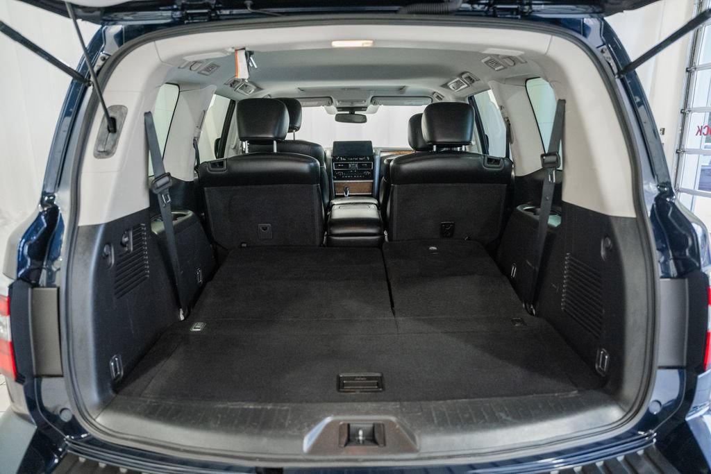 Used 2021 Nissan Armada SL w/ Captain's Chairs Package AWD/4WD image 6
