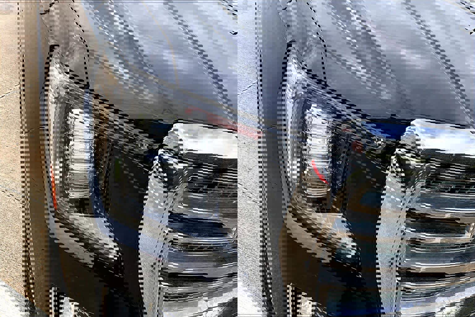 Used 2022 GMC Yukon XL SLT image 27