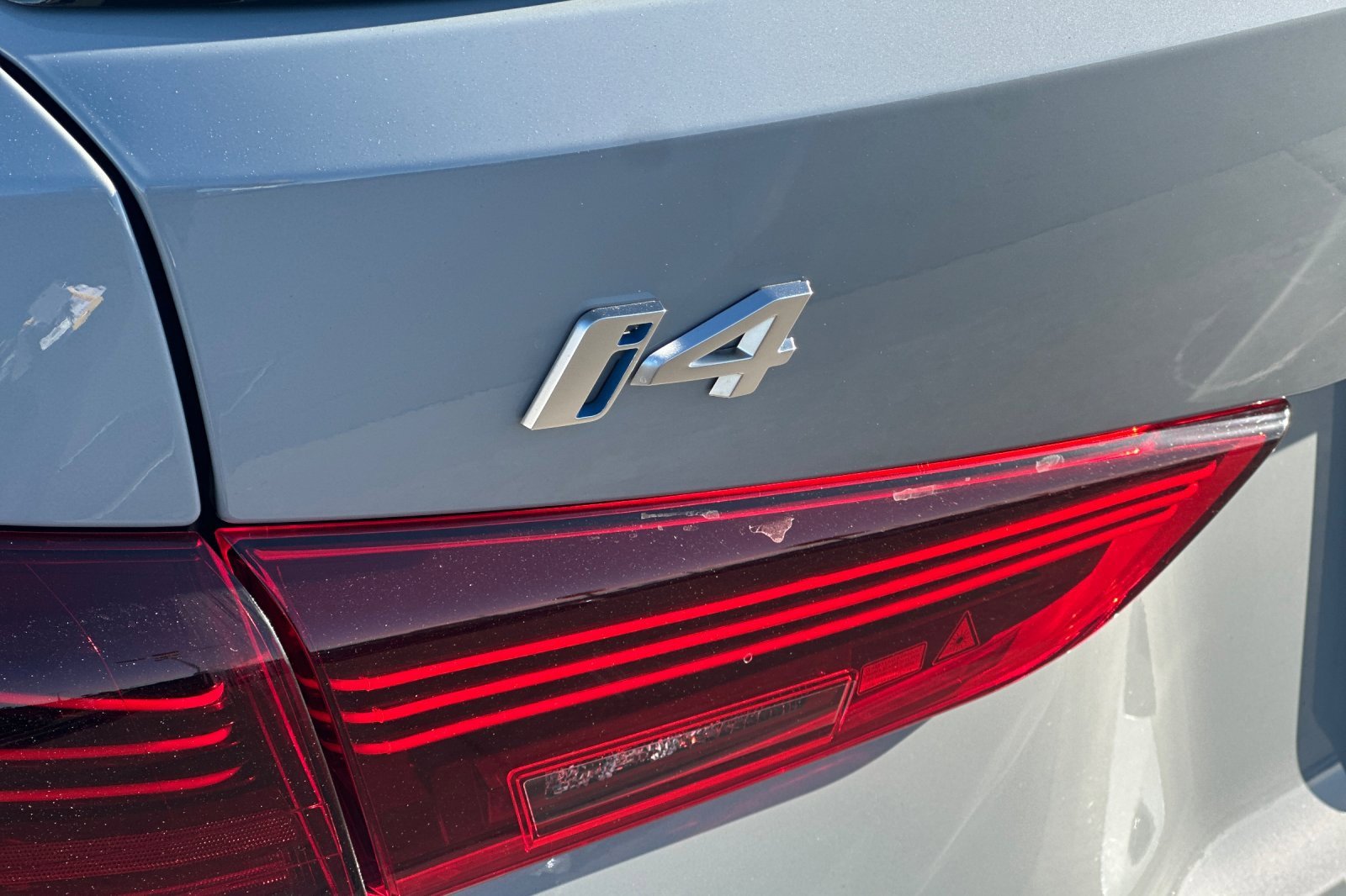 Used 2025 BMW i4 eDrive40 w/ M Sport Package image 26