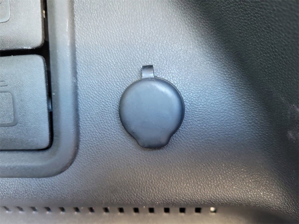 Used 2020 GMC Terrain SLE image 9