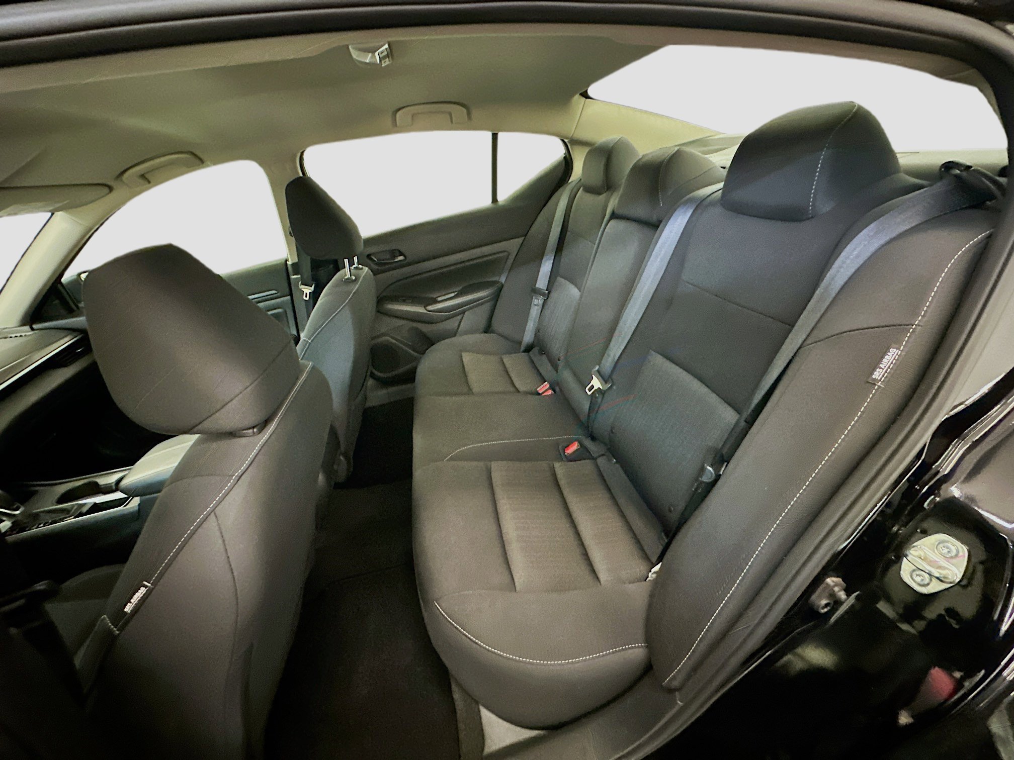 Used 2025 Nissan Altima 2.5 SV image 28