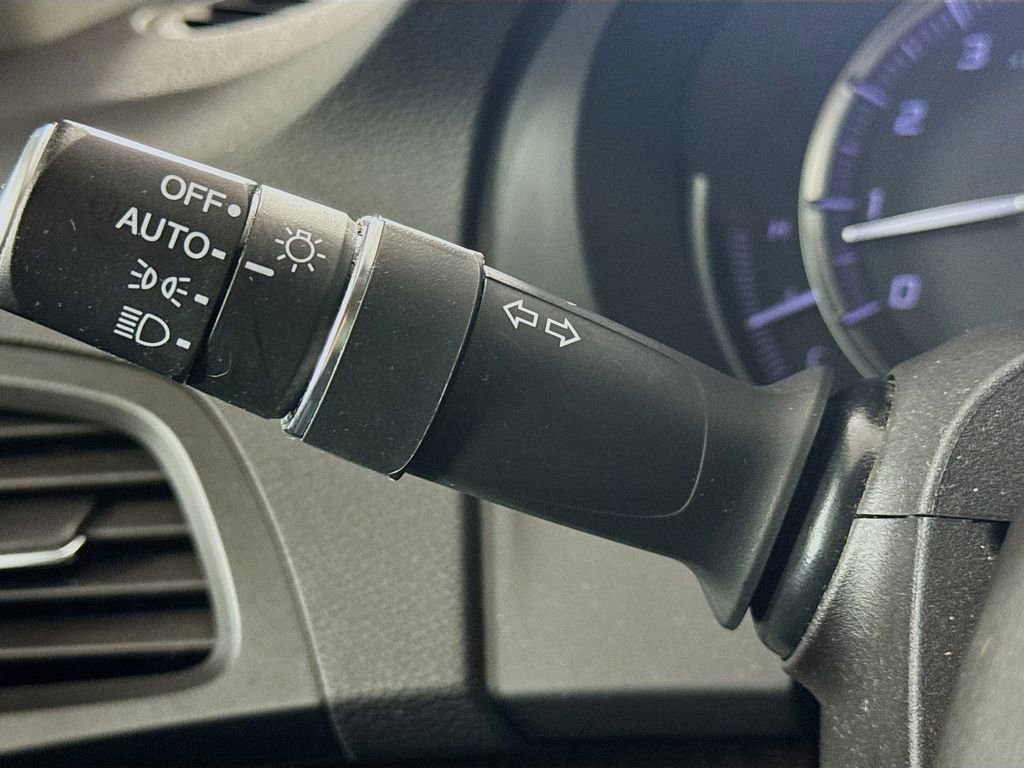 Used 2018 Acura MDX FWD w/ Technology Package image 12