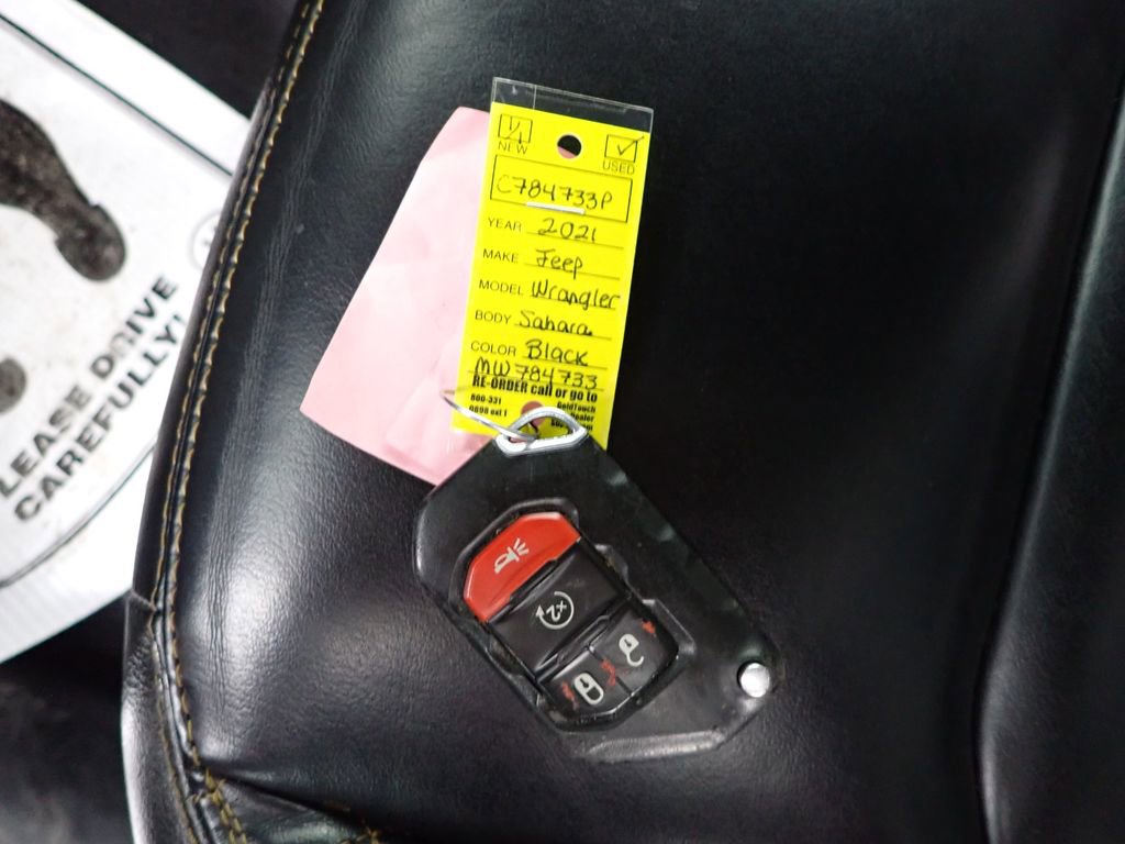 Used 2021 Jeep Wrangler Unlimited Sahara image 39