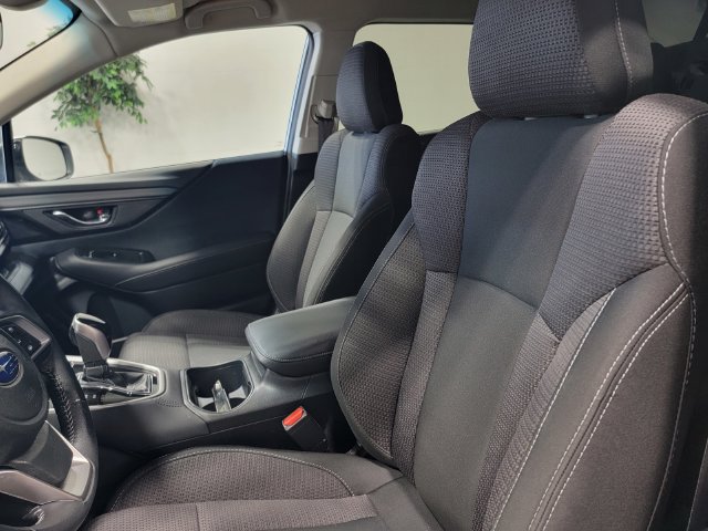 Used 2022 Subaru Outback Premium AWD/4WD image 12
