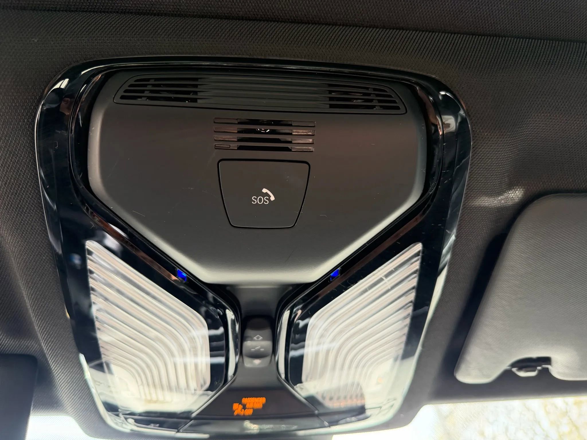 Used 2020 BMW 330i xDrive Sedan w/ Premium Package image 23