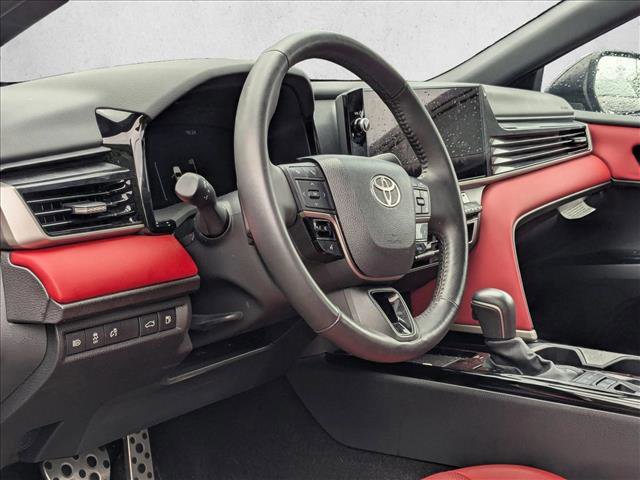 Used 2025 Toyota Camry XSE video 2