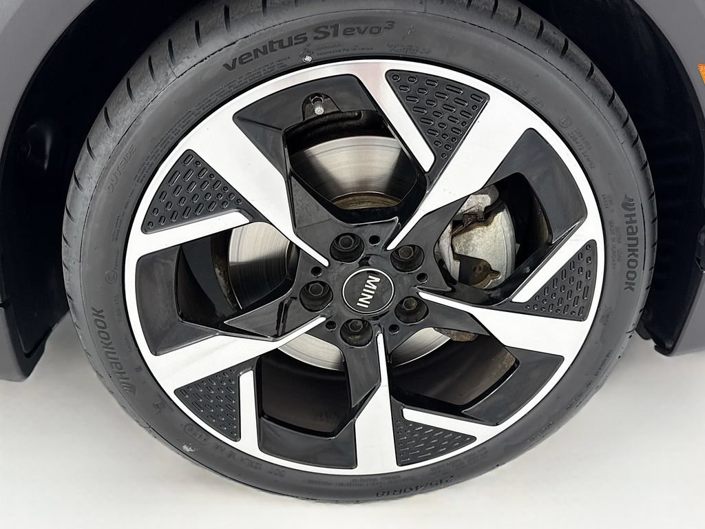 Certified 2025 MINI Cooper S FWD image 28