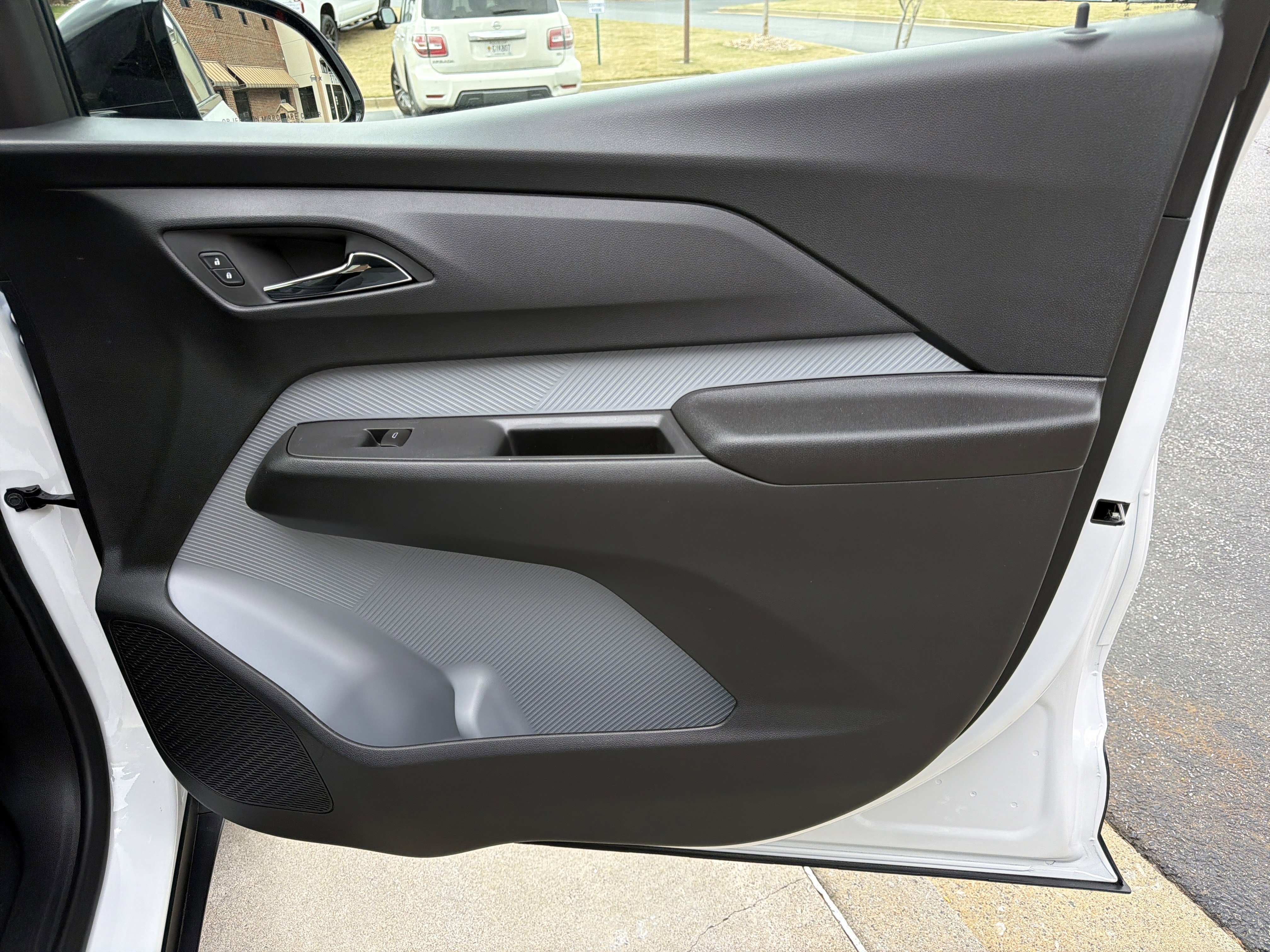 New 2027 Chevrolet Bolt LT image 14