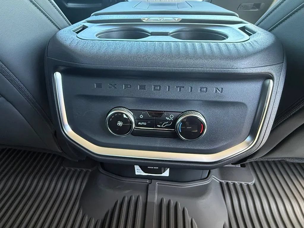 New 2027 Ford Expedition Active AWD/4WD image 28