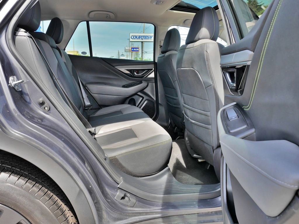 Used 2023 Subaru Outback Onyx Edition AWD/4WD image 11