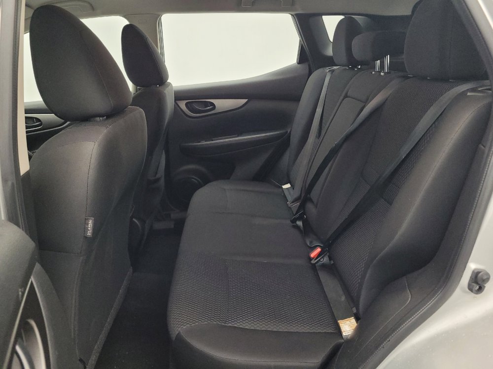 Used 2019 Nissan Rogue Sport S w/ Appearance Package image 18