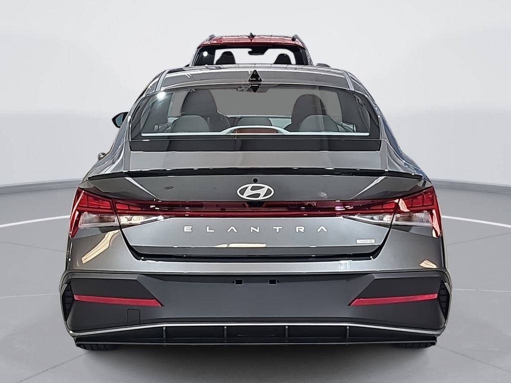 New 2026 Hyundai Elantra Sport image 6