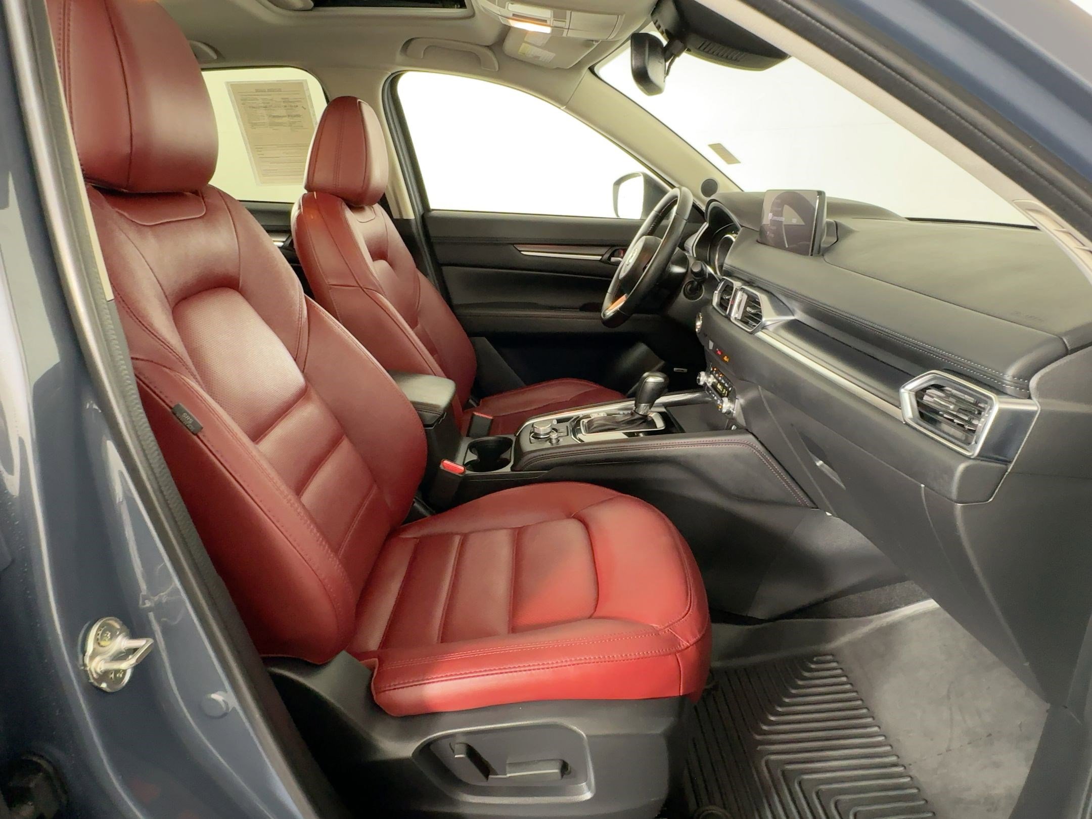 Used 2023 MAZDA CX-5 Carbon Edition image 30