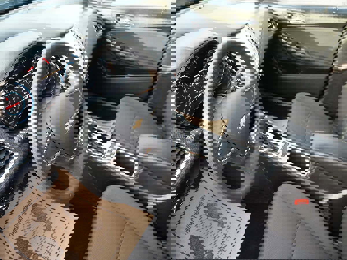 Used 2017 Chevrolet Cruze LS image 12