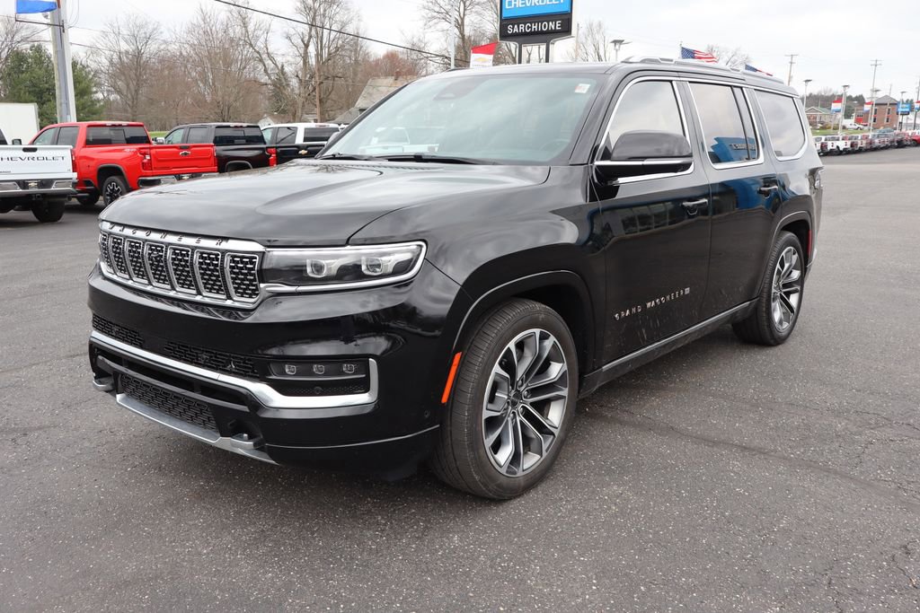 Used 2022 Jeep Grand Wagoneer Series III w/ Rear Seat Video Group 1 AWD/4WD image 45