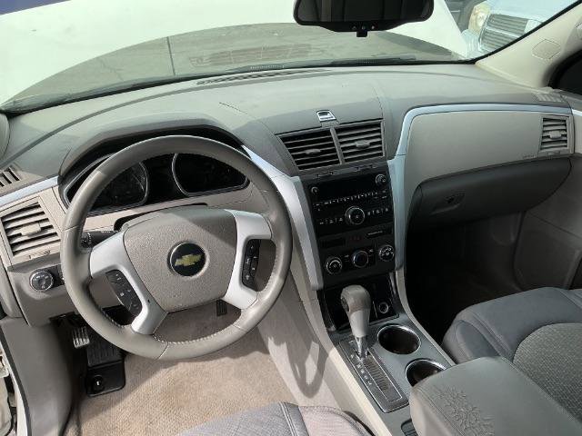 Used 2011 Chevrolet Traverse LS FWD image 16