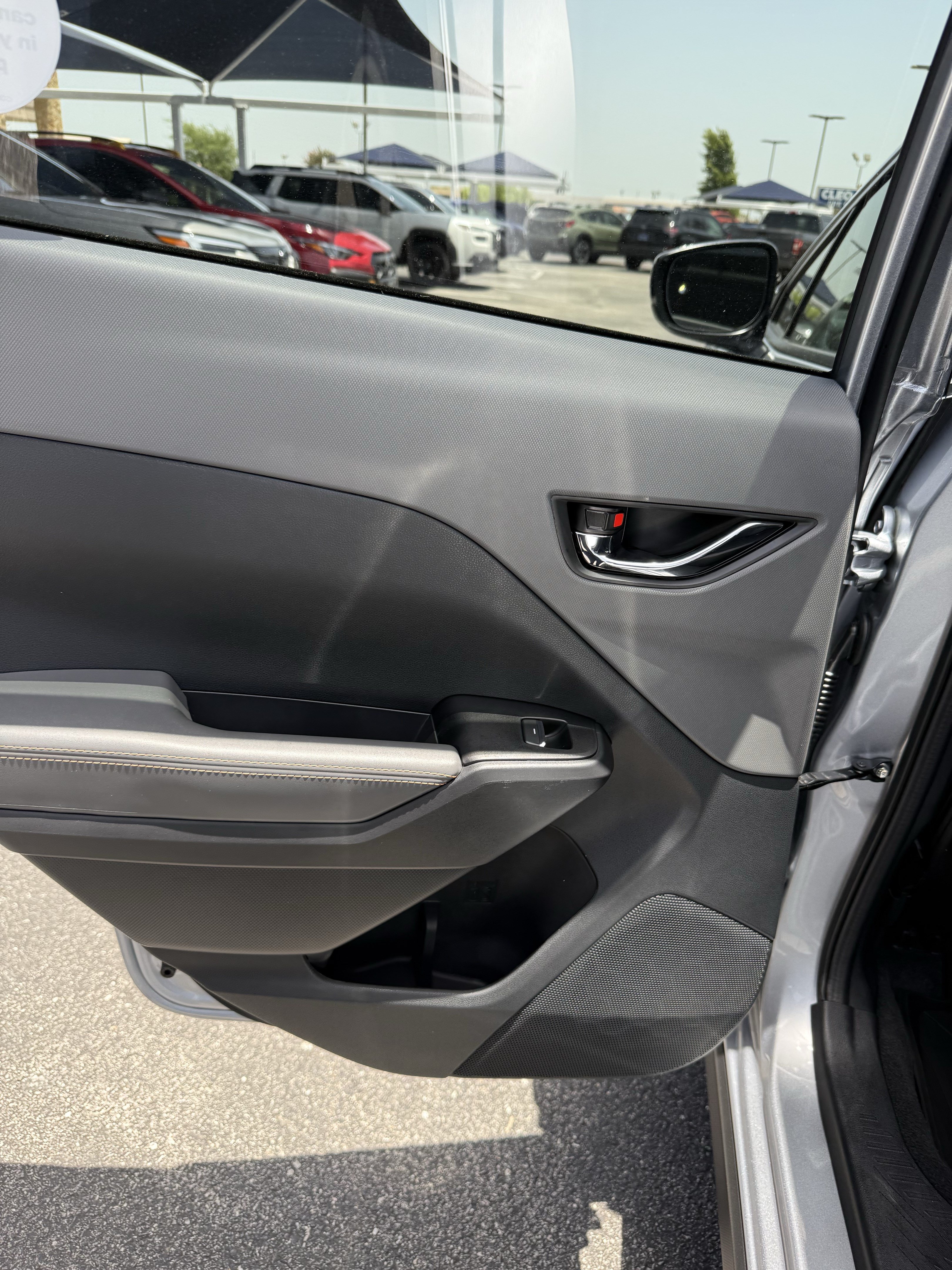 New 2026 Subaru Crosstrek 2.5i Limited w/ Crosstrek Mirror Package AWD/4WD image 12
