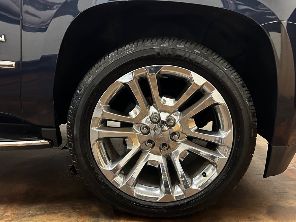Used 2019 GMC Yukon SLT w/ Premium Edition RWD image 49