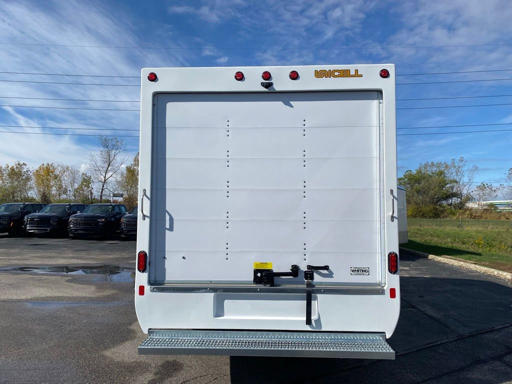 New 2025 Chevrolet Express 3500 w/ Power Convenience Package image 5